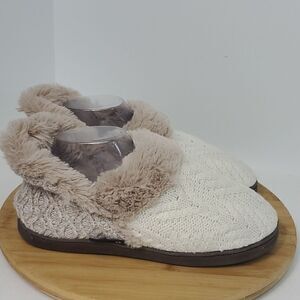 Muk Luks Cable Knit Faux Fur Lined Women's Slippers Off White Oatmeal Size L